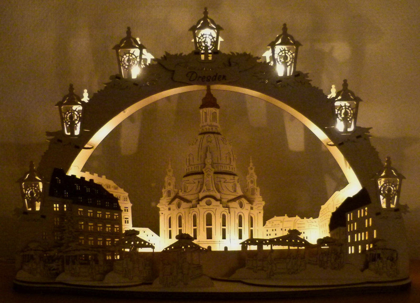 3D LED Holz Schwibbogen 43 cm x 30 cm x 12 cm Frauenkirche Dresden